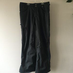 686 Women's Black Snowboarding Pants GREAT CONDITION | RARELY WORN